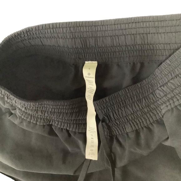 Lululemon Spring Break Away Short Sz 4 4-way Stretch 3" Black (Second Release) - Picture 5 of 11